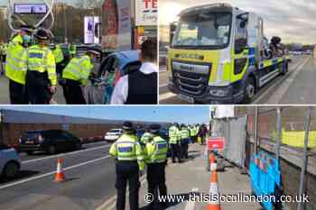 Police crackdown on driving offences in Wandsworth Bridge