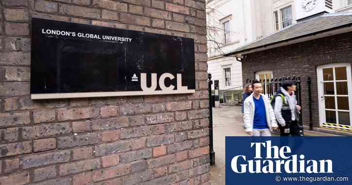 Vaccine success makes UK attractive to international students, poll finds