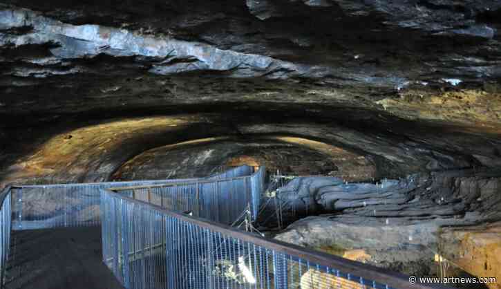 South African Cave May Be Earliest Known Human Dwelling, Researchers Discover