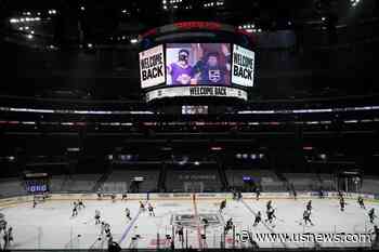 AP Sources: Turner Sports Gets Rights to Second NHL Package