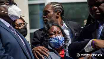 Police shooting of Black man in North Carolina an 'execution,' family's lawyer says