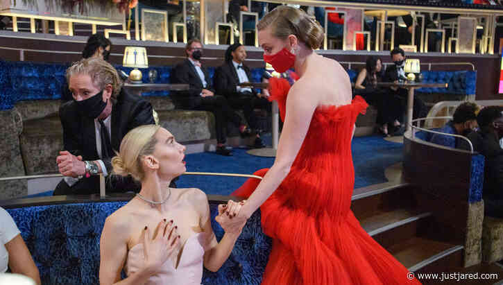 More Backstage Photos from Oscars 2021 - See What Happened During Commercial Breaks!