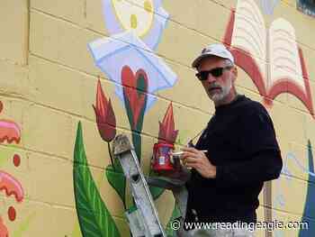 Berks arts students paint mural in Kutztown - Reading Eagle