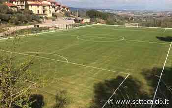 CAMPO SPORTIVO AGELLO - Ciao terra battuta: erba sintetica e luci! - Settecalcio