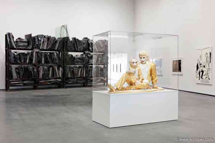 Vax Passes Mulled for Museums, Jeff Koons Joins Pace, and More: Morning Links from April 27, 2021