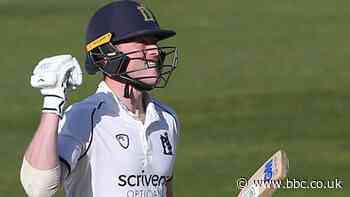 County Championship round-up: Impressive run-chases and dogged draws