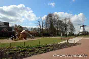 Buren ’t Wiebelplein dagvaarden gemeente Boechout en willen dat speeltuigen verdwijnen