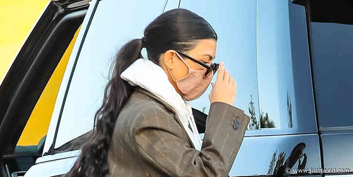 Kourtney Kardashian Stops By Nobu Following Steamy PDA Pic With Travis Barker