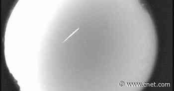 Bits of Halley's Comet are burning up in the atmosphere right now     - CNET