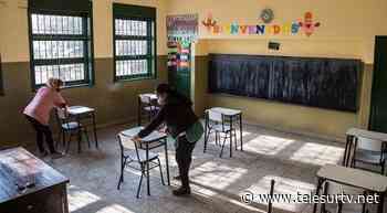 Docentes de Buenos Aires se movilizan en octava jornada de paro - teleSUR TV