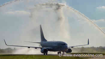 Llegó a Buenos Aires el nuevo Boeing 737-700 de la Fuerza Aérea Argentina - Aviacionline.com