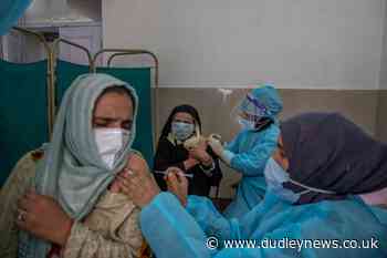 India steps up vaccine drive amid record surge in coronavirus cases - Dudley News