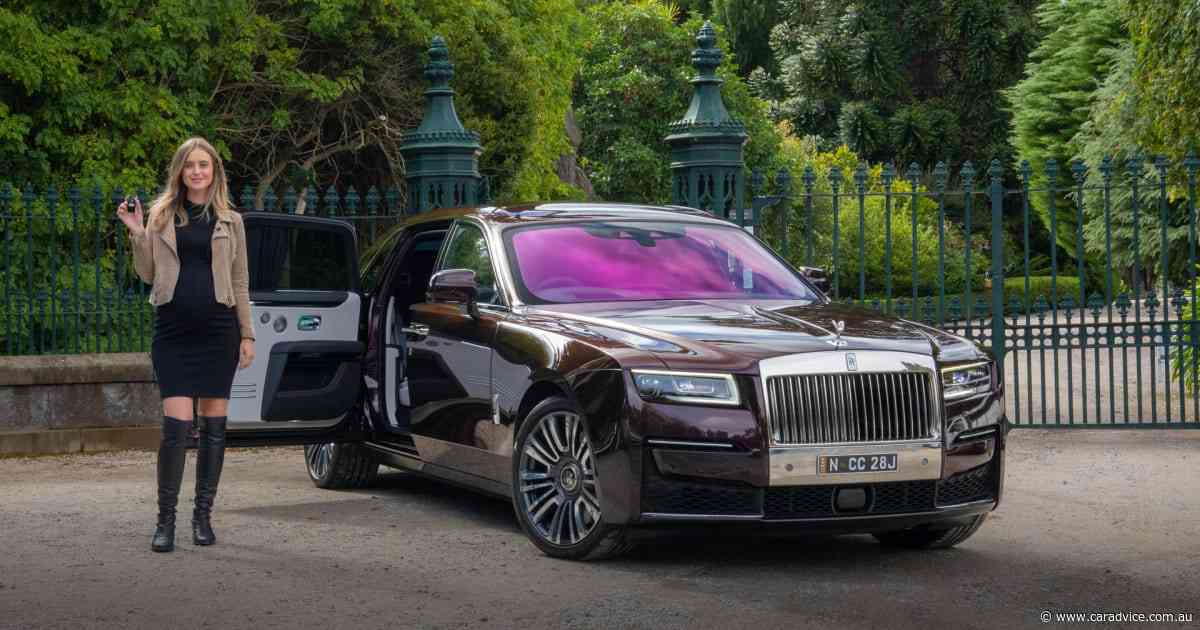 Юля гаврилина Rolls Royce