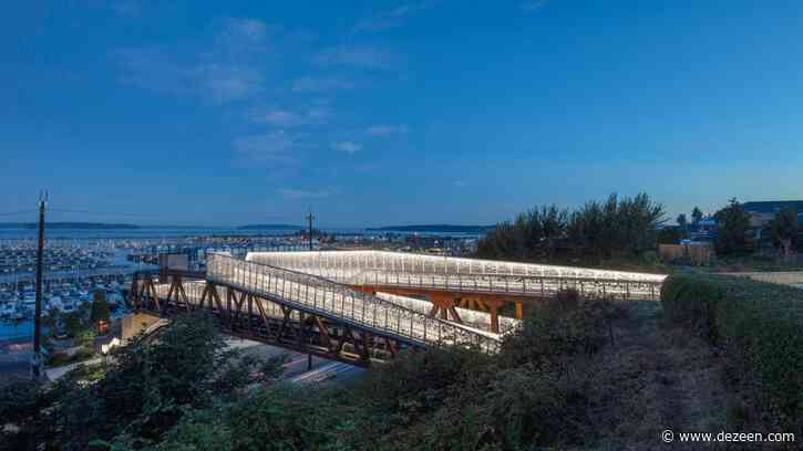 Viewing platforms tops New Grand Avenue Park Bridge by LMN Architects