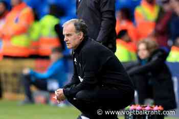 &quot;Het spijt me dat ik nog steeds geen Engels heb leren spreken&quot;: succestrainer Leeds United biedt excuses aan