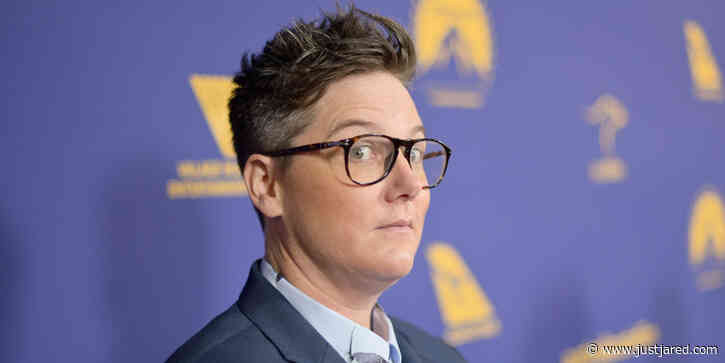 Aussie Comedian Hannah Gadsby Marries Girlfriend Jenney Shamash: 'We Are Very Chuffed'