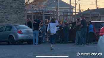 Ontario MPP Randy Hillier charged after organizing anti-lockdown rally