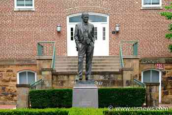 Panel: Remove Fulbright Statue, Name From Arkansas Campus