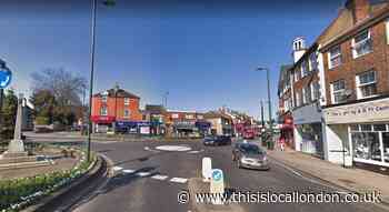 Resounding no to advertising banners in East Barnet Village