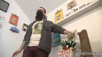 Miniature model maker turns small hobby into big break