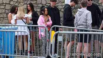 UK allows dancing without distancing at nightclub test event