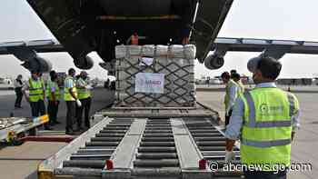 First US aid arrives in India amid COVID crisis