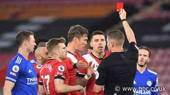 Champions League hopefuls Leicester held by 10-man Southampton