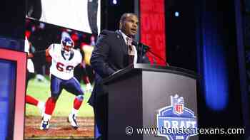Former offensive lineman Chester Pitts will announce the Houston Texans 67th overall pick on Friday night in the 2021 NFL Draft. - HoustonTexans.com