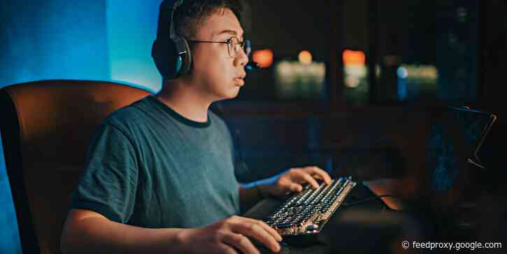 How to check 'League of Legends' server status if you can't connect to the game