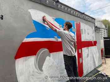 Is this the largest Union Jack in Darwen? Town's graffiti artist gives pub royal seal of approval