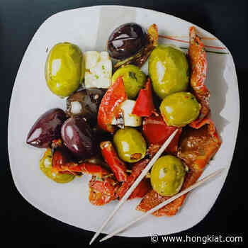 Showcase of Hyper Realistic Paintings