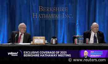 Warren Buffett says U.S. economy's unexpected strength benefits Berkshire - Reuters