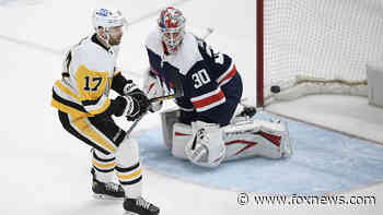 Penguins shut out Capitals 3-0 to reclaim 1st place in East
