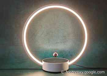 CIRCLO table lamp with innovative levitating switch