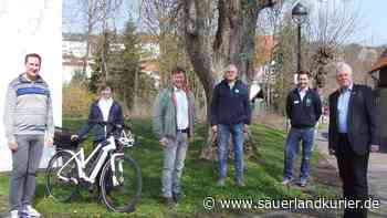 Projekt zur Aufforstung in Marsberg: Bürger sammeln Kilometer für einen neuen Wald - sauerlandkurier.de