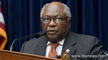 Dem Rep. Jim Clyburn defends siding with Tim Scott on 'not a racist country' comments - Fox News