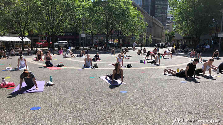 Yoga In The Square Returns To Downtown Pittsburgh