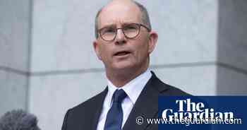 Australia’s medical chief Paul Kelly says he gave no health advice to jail India arrivals - The Guardian