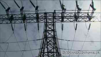 Hundreds without power in North York after falling tree knocks over hydro pole