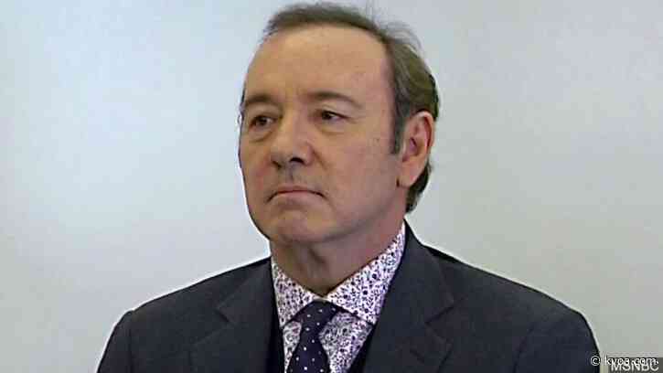 Judge orders Kevin Spacey accuser to reveal his identity