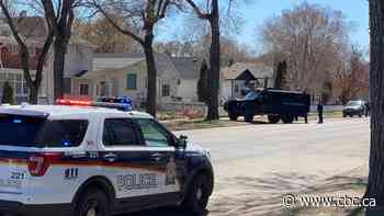 Saskatoon police respond to report of man with sawed-off gun