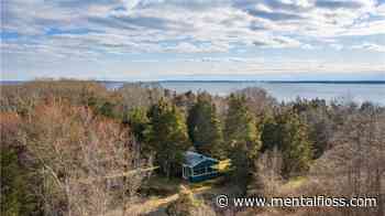 0 Patience Way: The Only House on a Tiny Landmass in Rhode Island Can Be Yours for Less Than $400000 - Mental Floss