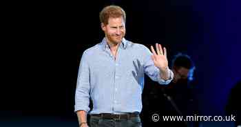 Prince Harry gets standing ovation from US fans who say 'he belongs to us now'