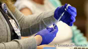 Yes, in rare cases, you can get sick with COVID-19 after your first shot, Ontario doctors say