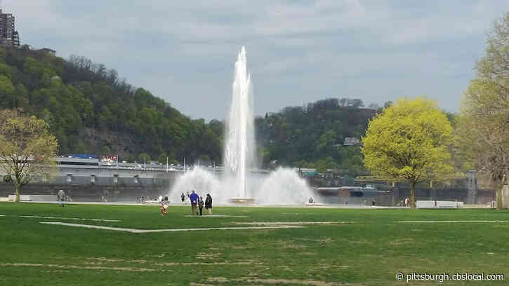 Point State Park Fountain Turned On As Warmer Weather Approaches