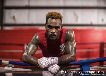 Jermell Charlo: Saunders is scared of Canelo, he don’t want that smoke