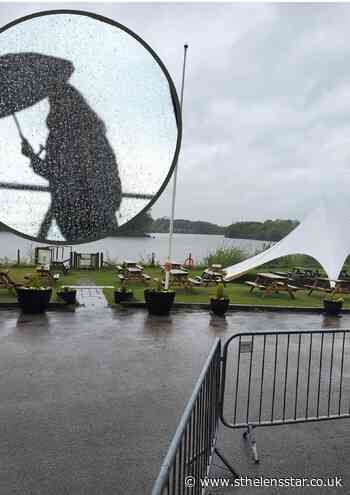 Customers try to brave Bank Holiday Monday washout - St Helens Star