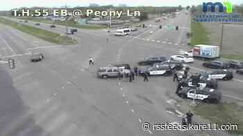 5 in custody after police chase on Highway 55