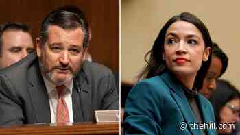 Ocasio-Cortez mocks Cruz for posting photo of Trump dinner