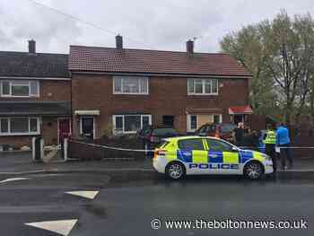 Police cordon off Little Hulton street after 'shots fired' - The Bolton News